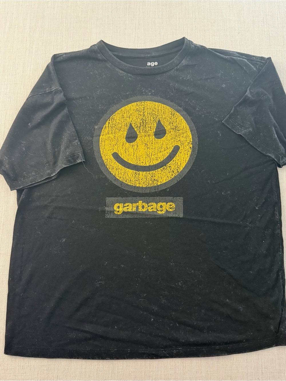 Garbage Band Smile Logo Tee - Black & Yellow